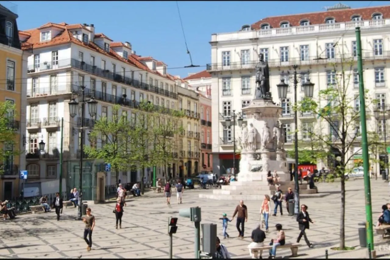 Cozy And Perfect Location Bairro Alto Chiado Lägenhet Lisboa