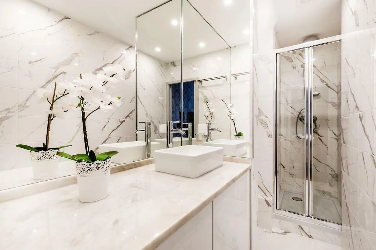 Апартаменты Cozy And Perfect Location Bairro Alto Chiado Лиссабон